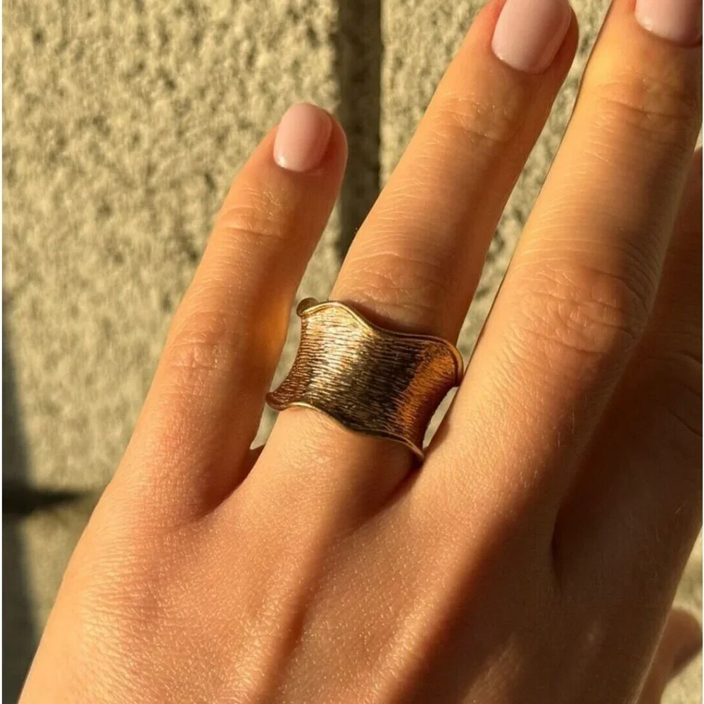 925 STERLING SILVER GOLD PLATED RING SIZE 6